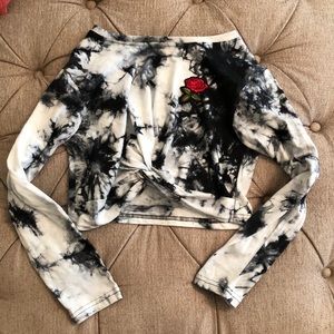 Cropped juniors t shirt